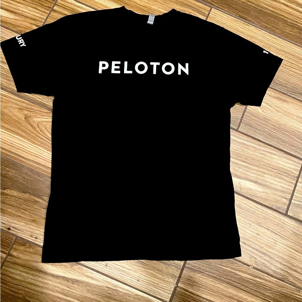 Peloton shirt size medium NWOT